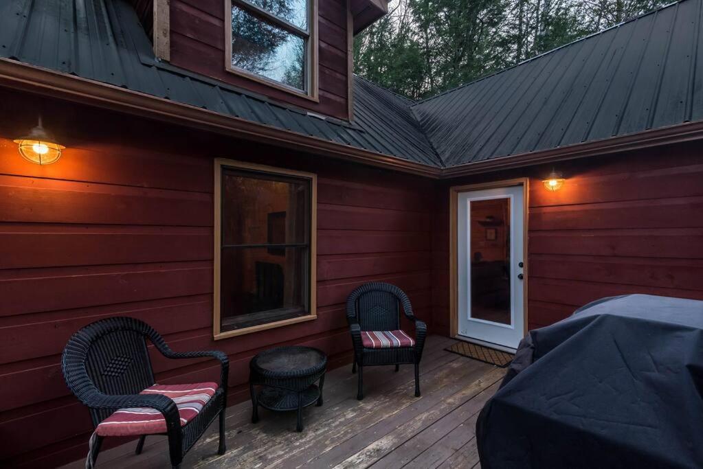 Private Creekside Cabin+Hot Tub,Pool Table, & Pets Ellijay Extérieur photo