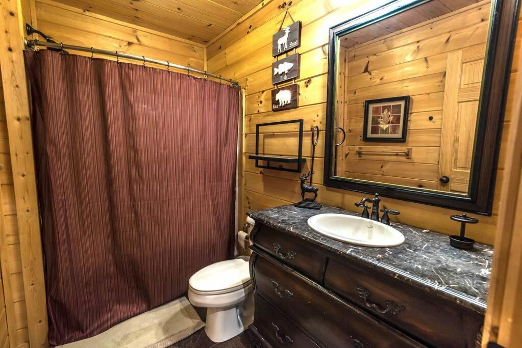 Private Creekside Cabin+Hot Tub,Pool Table, & Pets Ellijay Extérieur photo